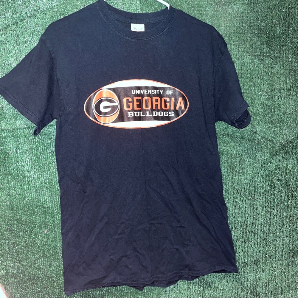 Georgia Bulldogs Black Shirt M. Gildan tag NCAA College Football ATL